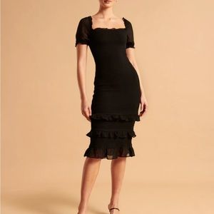 Abercrombie smocked puff sleeve dress